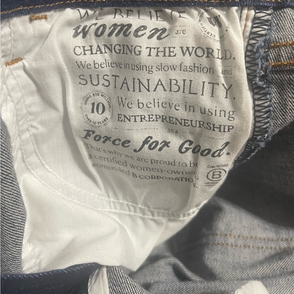 Frank & Eileen Flannigan Flare Leg Raw Hem Dark Wash Blue Jeans sz 28 NWT - Picture 5 of 11